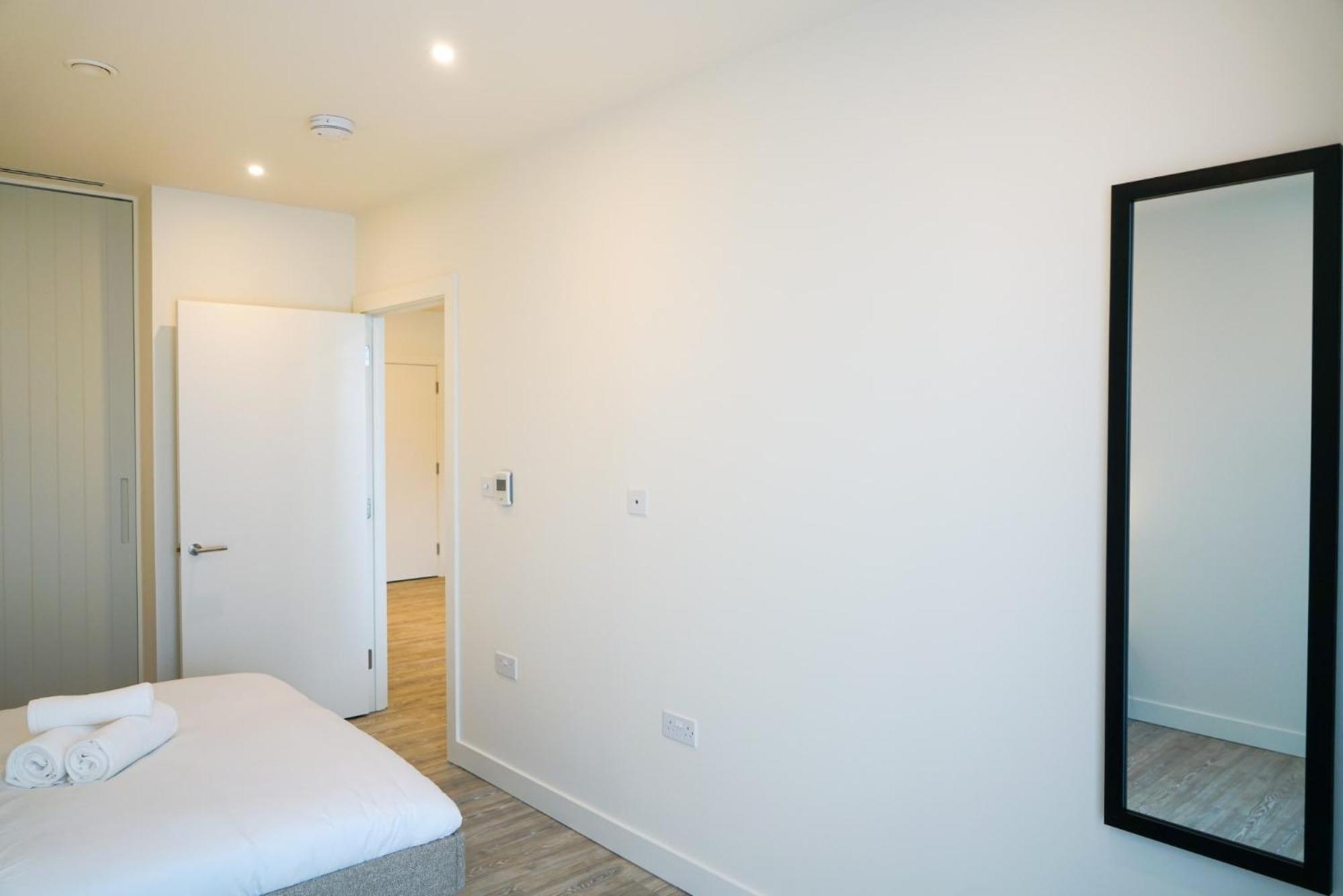 Coppermaker Square In Stratford Aparthotel London Exterior photo